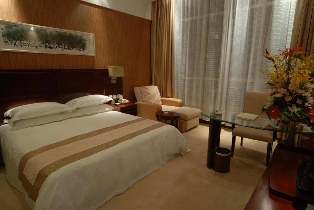 Tianrui Business Hotel Tajjüan Kültér fotó